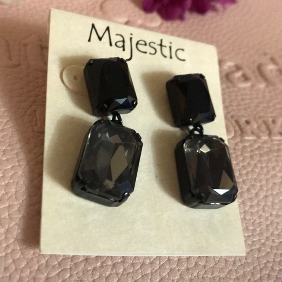 NWT Majestic Earrings Gunmetal Crystal - Picture 2 of 4